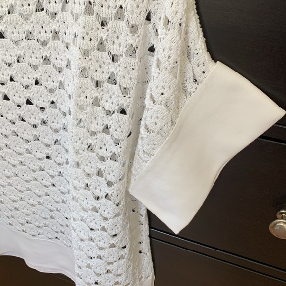 Loft L white s/s crocheted top NWOT - Picture 3 of 6